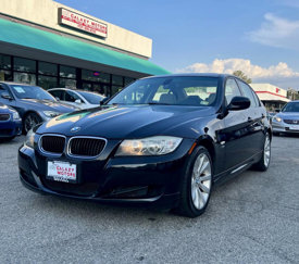 Used 2011 BMW 328i xDrive Sedan image 1