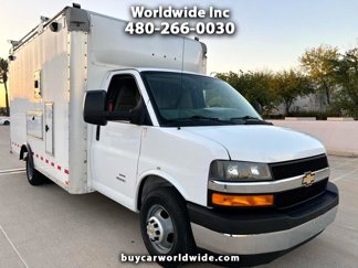 Used 2018 Chevrolet Express 4500 w/ RV Package image 1