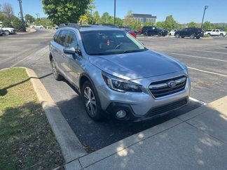 Used 2018 Subaru Outback 3.6R Limited image 1