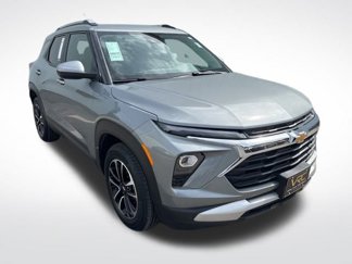 Used 2024 Chevrolet TrailBlazer LT w/ LT Cold Weather Package image 1