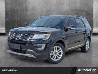 Used 2017 Ford Explorer XLT w/ Equipment Group 201A image 1