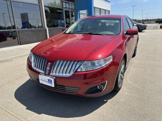 Used 2009 Lincoln MKS image 1
