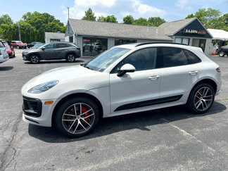 Used 2024 Porsche Macan S image 1