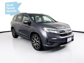 Used 2019 Honda Pilot Touring image 1