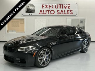 Used 2015 BMW M5 image 1