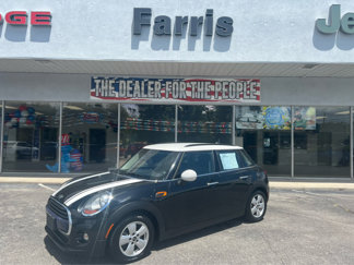 Used 2016 MINI Cooper 4-Door Hardtop image 1