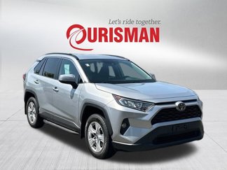 Used 2020 Toyota RAV4 XLE image 1