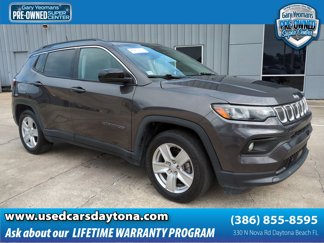 Used 2022 Jeep Compass Latitude image 1