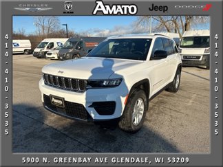 New 2025 Jeep Grand Cherokee Laredo w/ MOPAR Finishing Package image 1