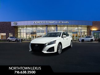 Used 2023 Nissan Altima 2.5 SL image 1