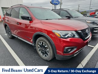 Used 2020 Nissan Pathfinder SL image 1