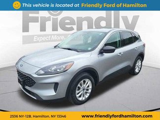 Used 2022 Ford Escape SE w/ Cold Weather Package image 1