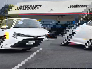 Certified 2023 Toyota Corolla LE image 1