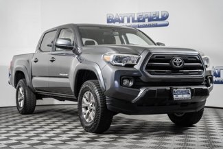 Used 2016 Toyota Tacoma SR5 image 1