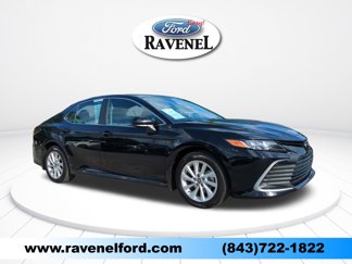 Used 2022 Toyota Camry LE image 1