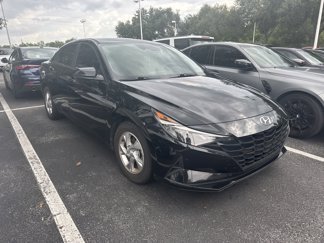 Used 2021 Hyundai Elantra SE image 1