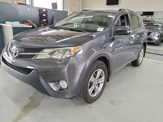 Used 2015 Toyota RAV4 XLE image 1