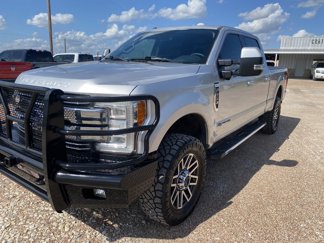 Used 2018 Ford F250 Lariat w/ Lariat Ultimate Package image 1