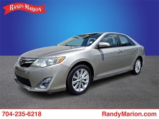 Used 2014 Toyota Camry XLE image 1
