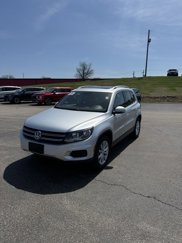 Used 2017 Volkswagen Tiguan Wolfsburg Edition image 1