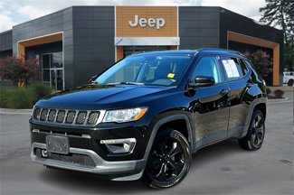 Used 2019 Jeep Compass Altitude video 1
