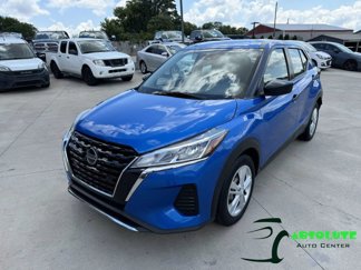 Used 2021 Nissan Kicks S image 1