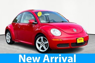 Used 2009 Volkswagen Beetle S image 1