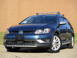Used 2017 Volkswagen Golf Alltrack SE image 1