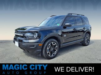 Used 2024 Ford Bronco Sport Outer Banks w/ Tech Package image 1
