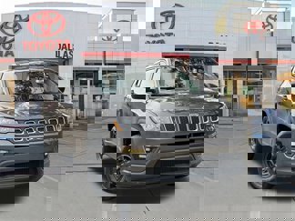 Used 2018 Jeep Compass Sport image 1