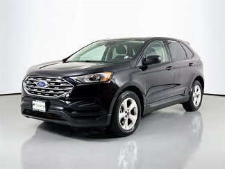 Used 2020 Ford Edge SE image 1