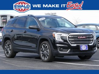 Used 2022 GMC Terrain SLT image 1