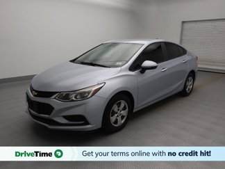 Used 2018 Chevrolet Cruze LS image 1