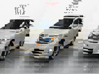 Used 2012 Toyota Venza LE image 1