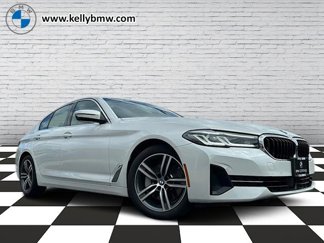 Certified 2022 BMW 530i xDrive w/ Premium Package image 1