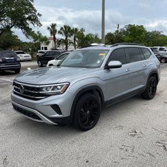 Used 2022 Volkswagen Atlas SE image 1