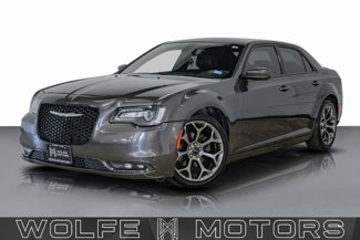 Used 2018 Chrysler 300 S image 1