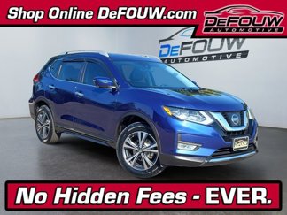 Used 2017 Nissan Rogue SL image 1