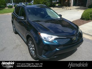 Used 2018 Toyota RAV4 LE image 1