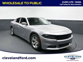 Used 2017 Dodge Charger SXT image 1