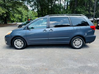 Used 2008 Toyota Sienna XLE image 1