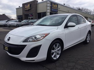 Used 2011 MAZDA MAZDA3 i Touring image 1