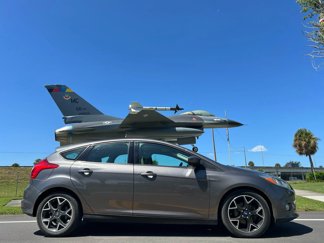 Used 2012 Ford Focus SE image 1