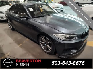 Used 2015 BMW M235i Coupe image 1