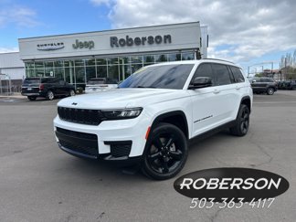 Certified 2023 Jeep Grand Cherokee L Laredo image 1