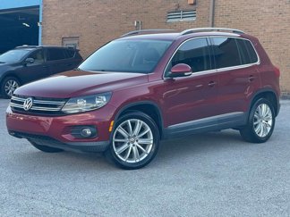 Used 2012 Volkswagen Tiguan SE image 1