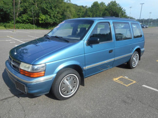 Used 1992 Dodge Caravan image 1