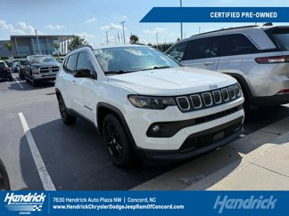 Certified 2022 Jeep Compass Latitude image 1