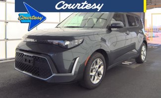 Used 2023 Kia Soul LX w/ Option Group 015 image 1