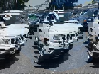 Used 2014 Jeep Compass Sport image 1